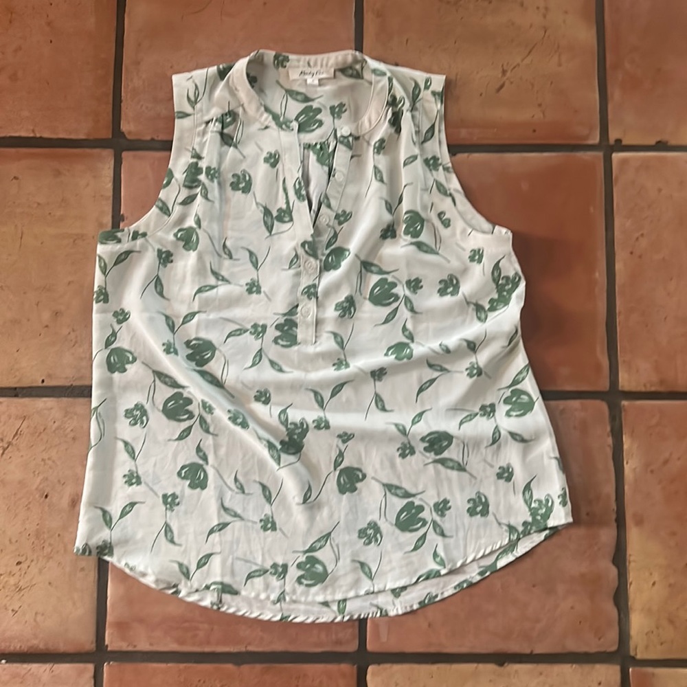 Sleeveless Tank with light green floral print